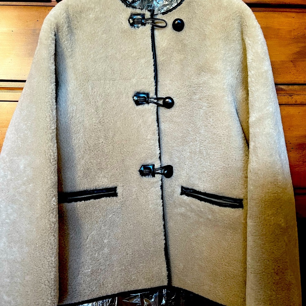NEW Mango Appliqués Faux Fur Shearling Jacket Coat, Size Small